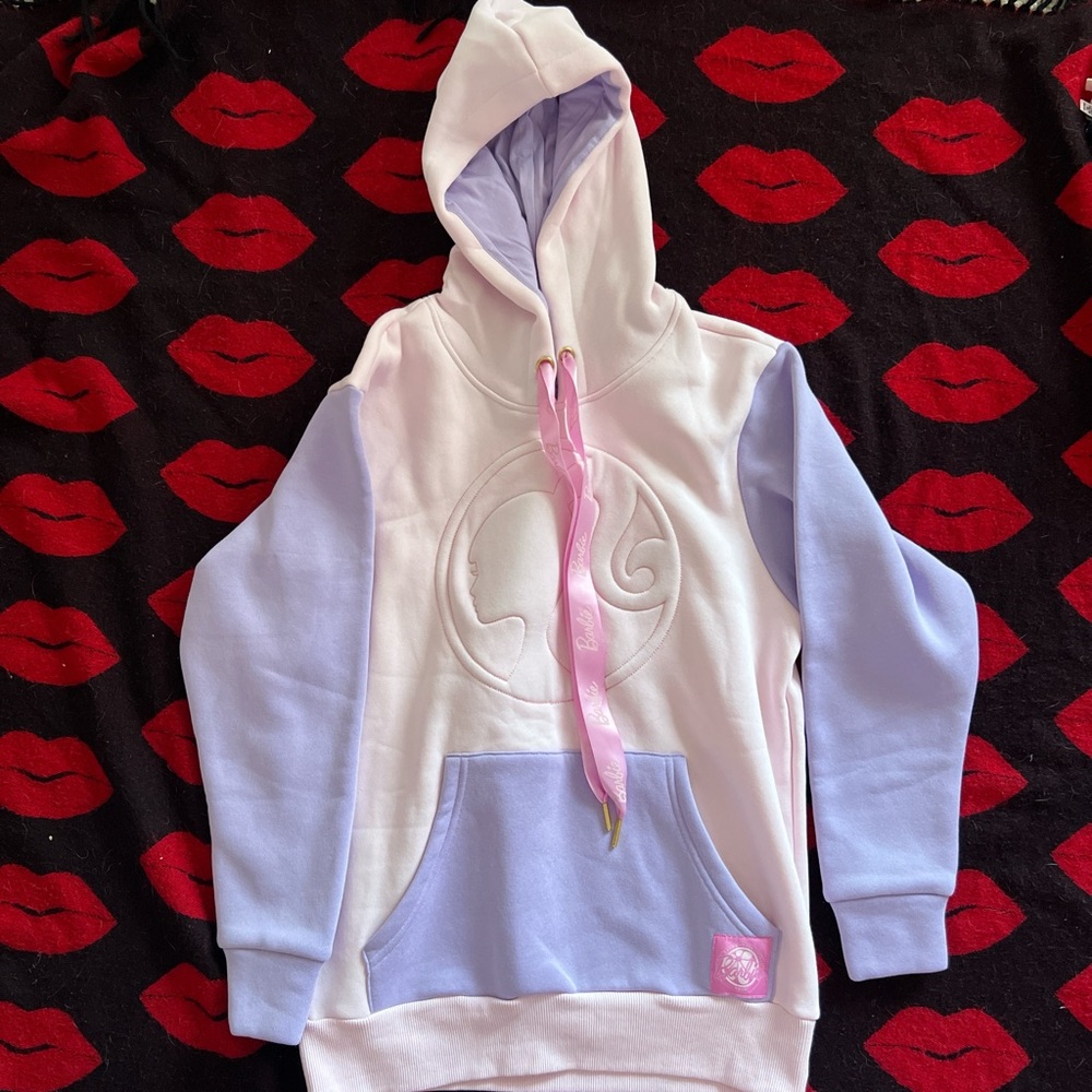 Like new Barbie truck tour dream house pink purple hoodie S